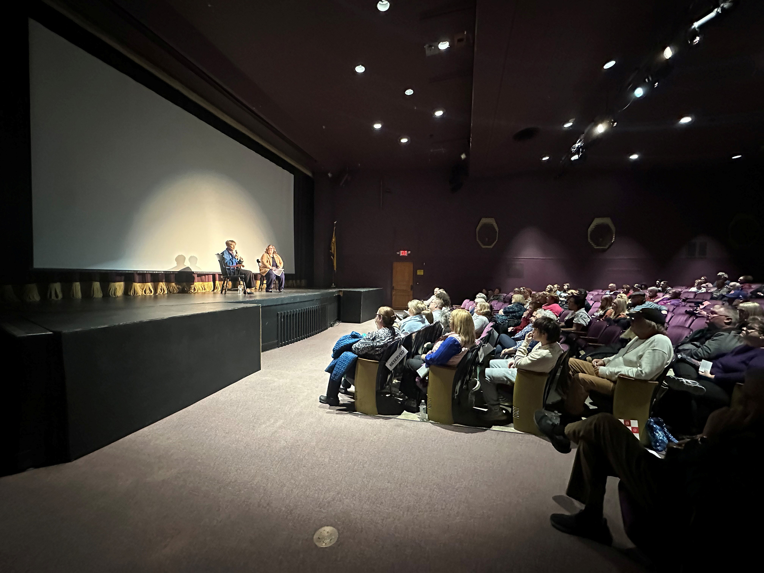 Astronaut Eileen Collins with Visions Representative speaking at the "SPACEWOMAN" movie screening event